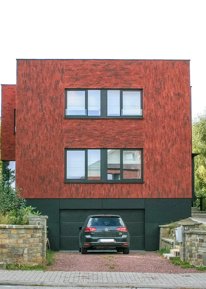 Photo façade avant briquette rouge